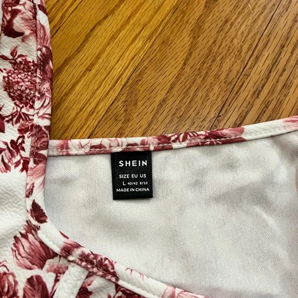 SHEIN Blue and White Sleeveless Top - Picture 9 of 11